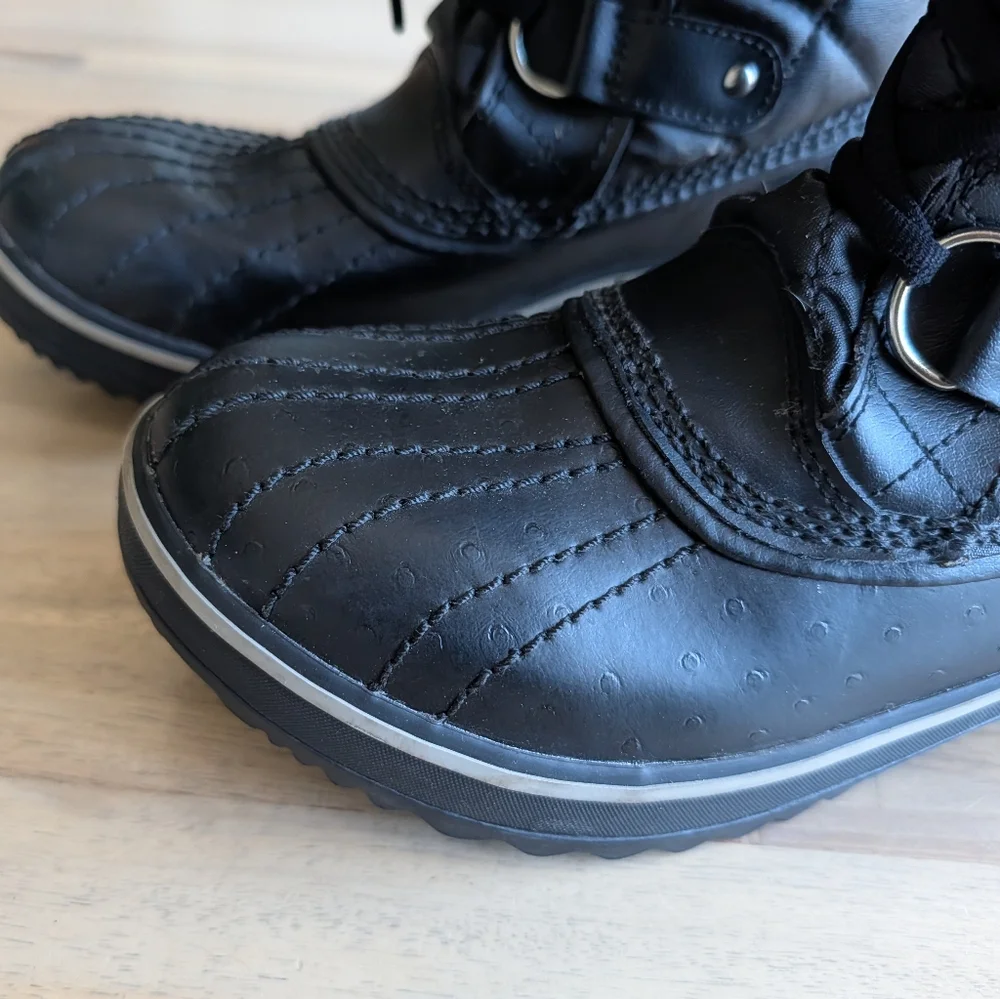 Sorel Women's Black Tofino II LL1846-011 Quilted Faux Fur Winter Boots Sz US 7.5